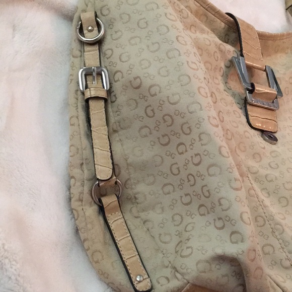 GUESS Shoulder Bag with Faux Croco Trim - Picture 7 of 17